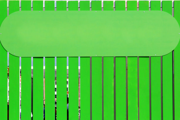 绿色栅栏与文字空间。图片下载