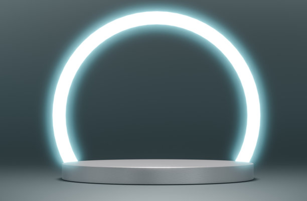 完美的平台展示任何产品。背景有讲台、产品展示台。灰色背景上的圆形金属讲台，配上圆形和圆形圆柱。图片下载