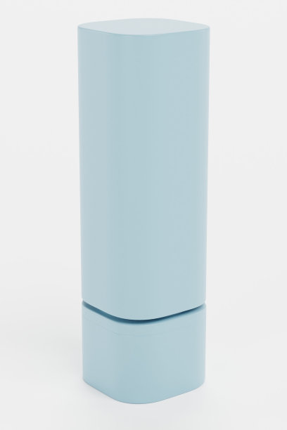 逼真的3D渲染唇膏图片下载