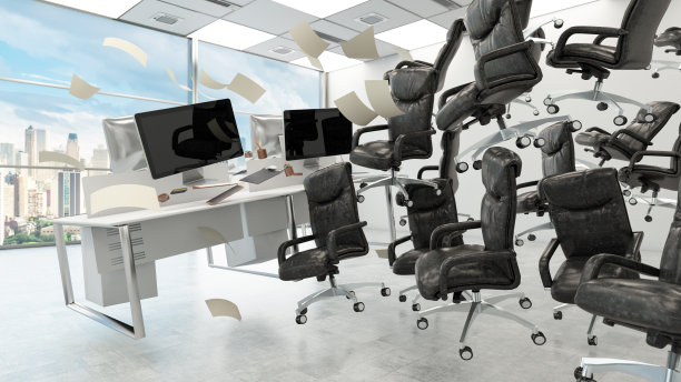 电脑显示器，键盘和办公工具在工作空间的零重力概念中在空中飞行图片下载