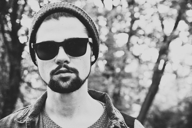 潮人肖像黑白图片下载