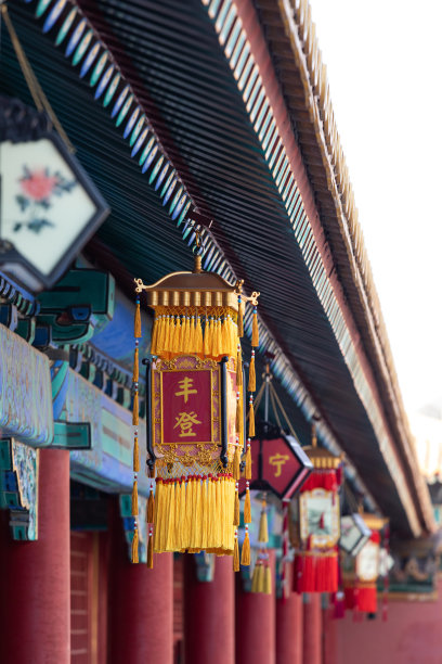 故宫里的中国古代清代宫灯图片下载