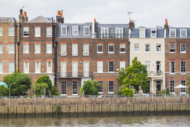 Hammersmith Terrace，伦敦Hammersmith的河畔联排房屋图片下载