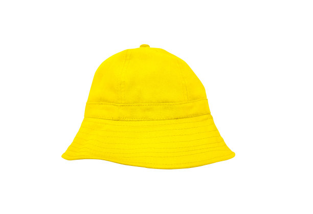 黄色的桶帽孤立在白色图片下载