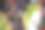 一个不知名的女自行车手在外面用一把艾伦钥匙修理她的自行车的特写镜头。当我们想要解决某些问题时，有时我们必须自己动手。生命是短暂的。所以抓住它，用你自己的工具把它撕开图片下载