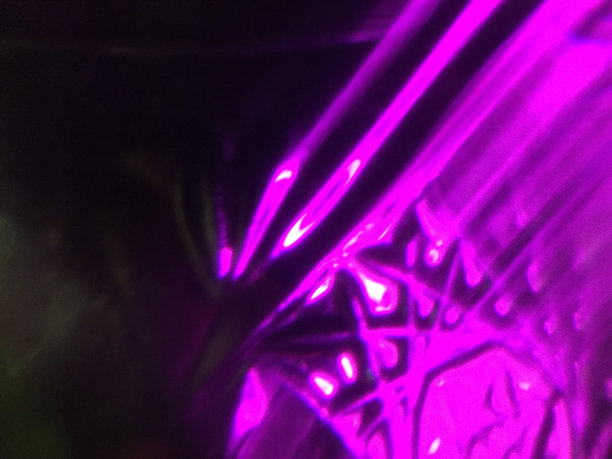 霓虹灯玻璃抽象形状图片下载