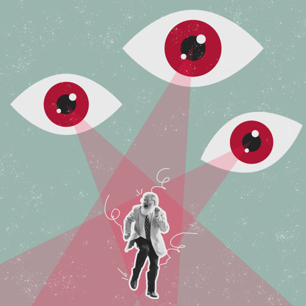 当代艺术拼贴。概念性的形象，资深男子站在三只巨大的眼睛下看着并产生影响图片下载