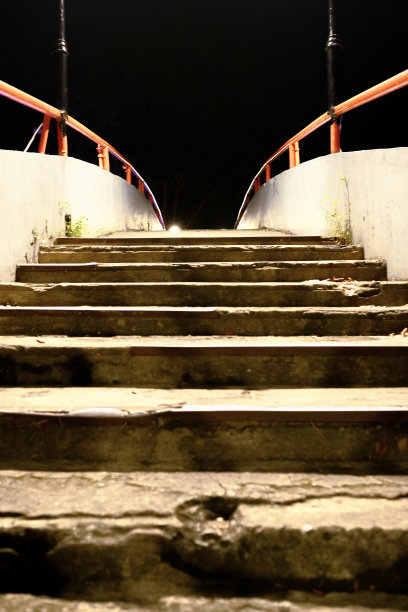 西奥拉前桥，印度尼西亚泗水图片下载