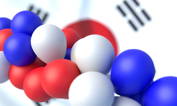 绘有韩国国旗颜色的气球在蓝天上飘扬。图片下载