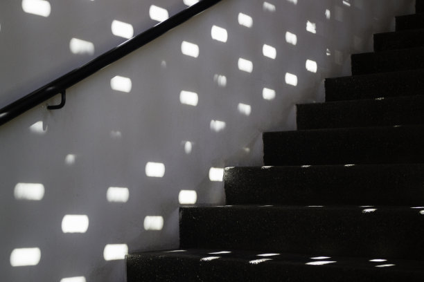 晴天的工业建筑图片下载