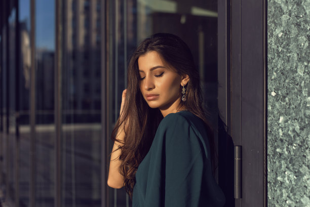 乌克兰首都的秋天漫步图片下载