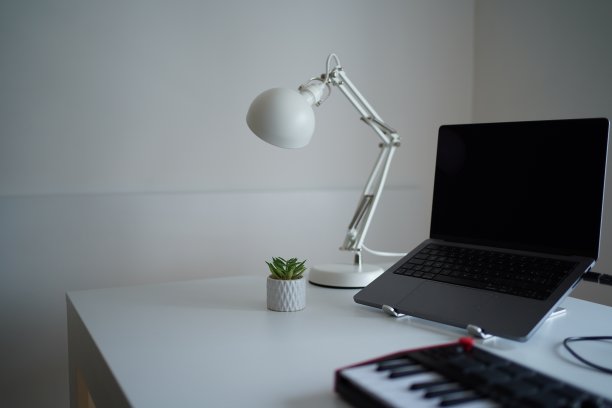 迷你工作室的音乐录音在家里图片下载