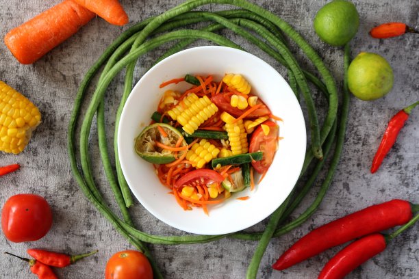 tam Khao豆荚或泰国辣玉米沙拉。图片下载