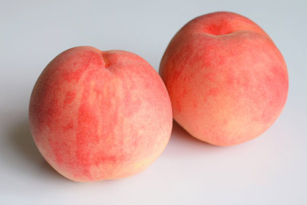 新鲜的桃子图片下载