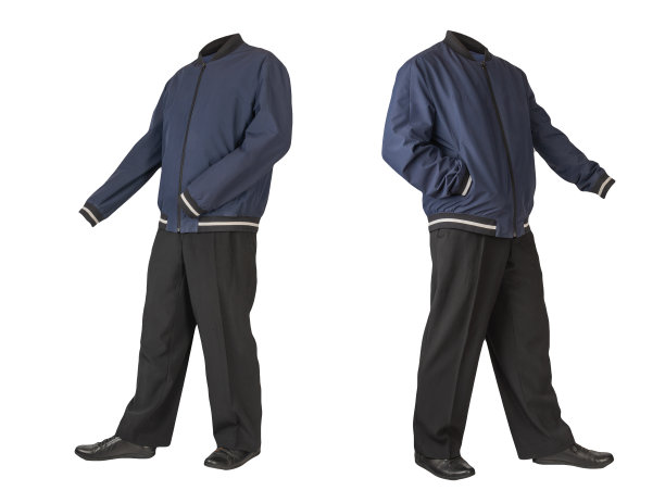 男士夹克，裤子和皮鞋孤立在白色背景。图片下载