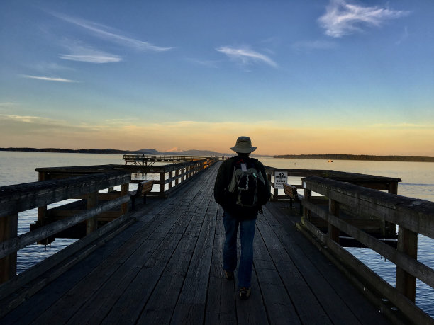 贝克山的黄金时间图片下载