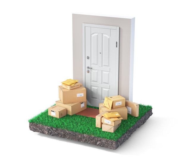 交付的概念。门边白底的纸板箱和邮包。三维演示图片下载