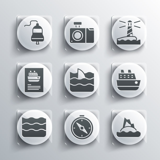 在海洋游轮上设置指南针热带岛屿图片下载