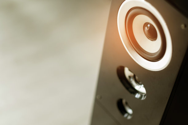 特写扬声器模糊背景，声音，音乐会图片下载