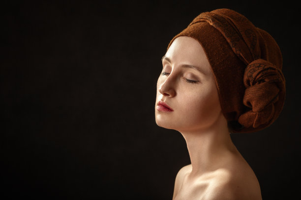 女人的头巾图片下载