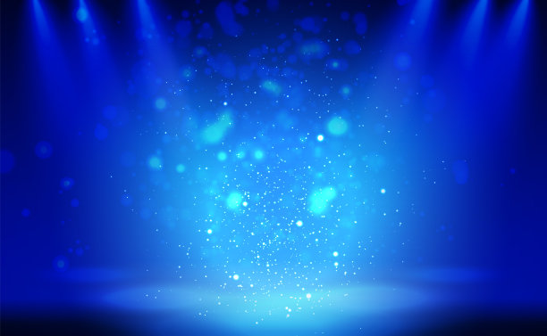 蓝色的聚光灯带着烟雾和光线照射在舞台上。图片下载