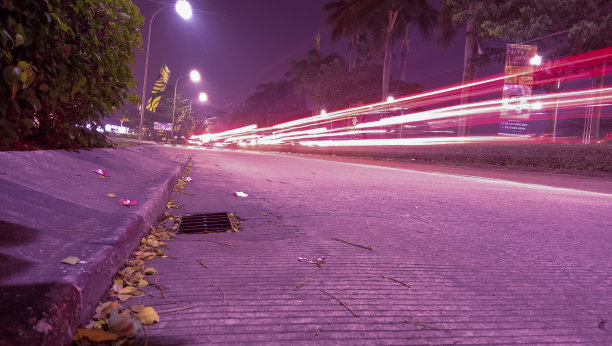 街景在永旺商场雅加达印度尼西亚霓虹灯风格图片下载