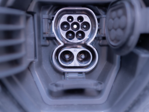 电动汽车连接器。图片下载