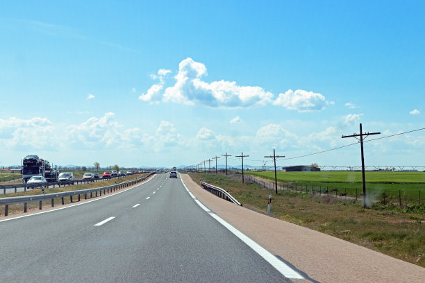 西班牙拉曼查的A4高速公路图片下载