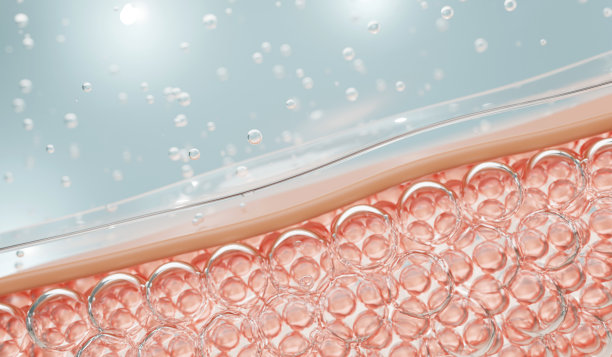 水和维他命滴在皮肤细胞上。缓解皮肤细胞的松弛。图片下载