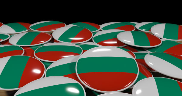 3D渲染的木桌上的丹麦国旗别针，展示政治、支持和民族主义图片下载