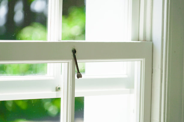 白色房间窗(背景材料)图片下载