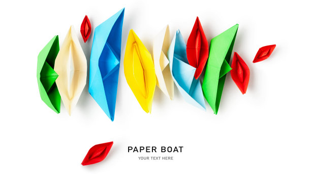 白底纸船图片下载