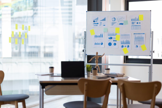 商务办公室会议室。图片下载