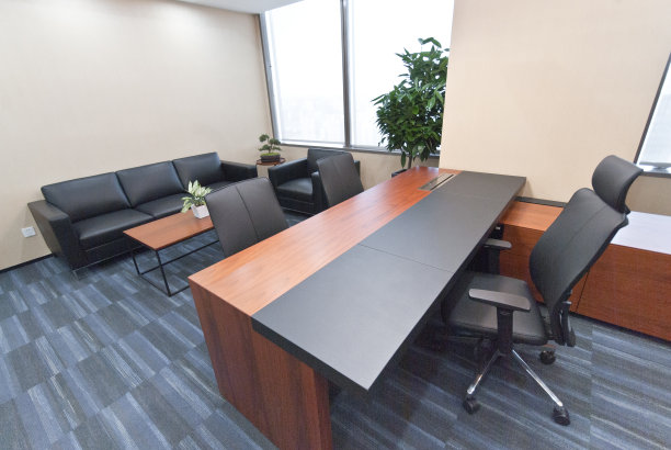 办公室里空无一人，老板的办公室图片下载