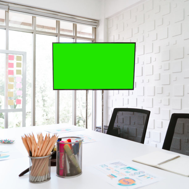 模拟办公室会议显示空白绿色屏幕。图片下载