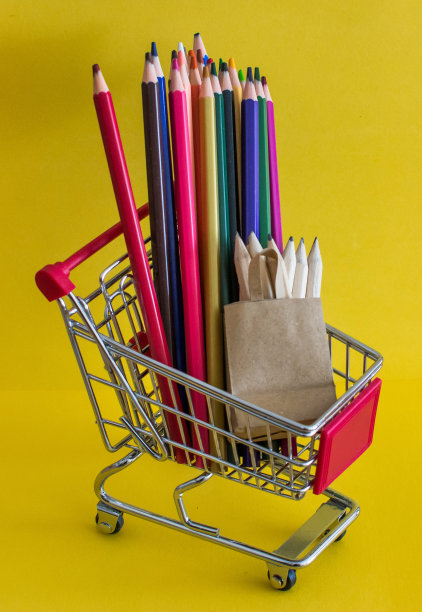 购买学习用品的概念。图片下载