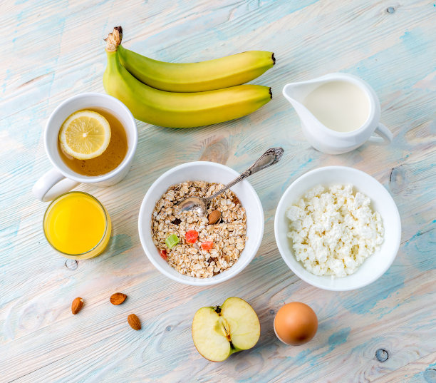 有机素食早餐配燕麦片，俯视图图片下载