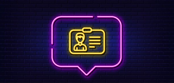 身份证线路图标。用户配置文件的迹象。霓虹灯语音泡泡。向量图片下载