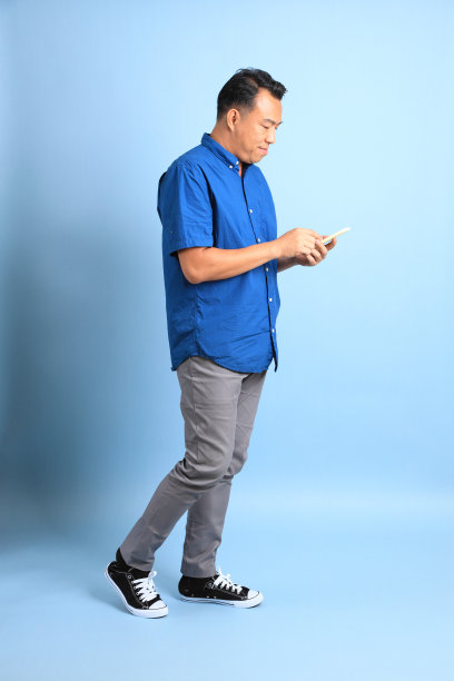 中年男人图片下载