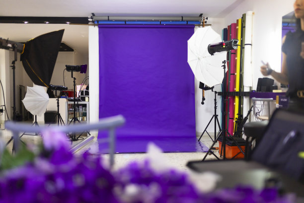 照相馆准备会议图片下载