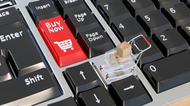 网上购物配送服务理念。购物车里的棕色纸盒，笔记本电脑键盘放在办公室背景的木桌子上。简单的购物。三维渲染图片下载