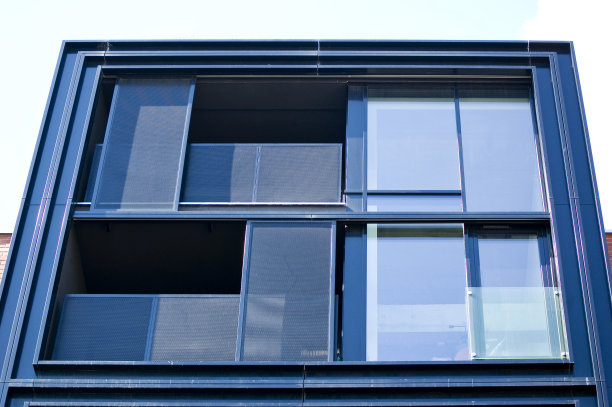 现代公寓楼的建筑细节。图片下载