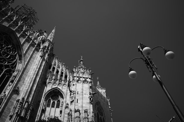 圆顶的米兰图片下载