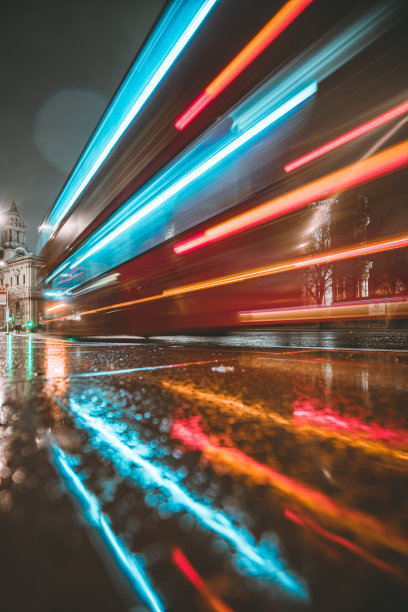 圣保罗大教堂-伦敦英国的夜晚，长曝光图片下载