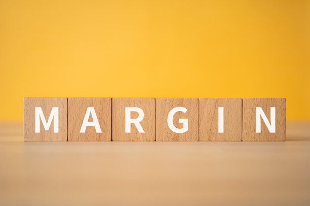 木块具有“MARGIN”文本的概念。图片下载