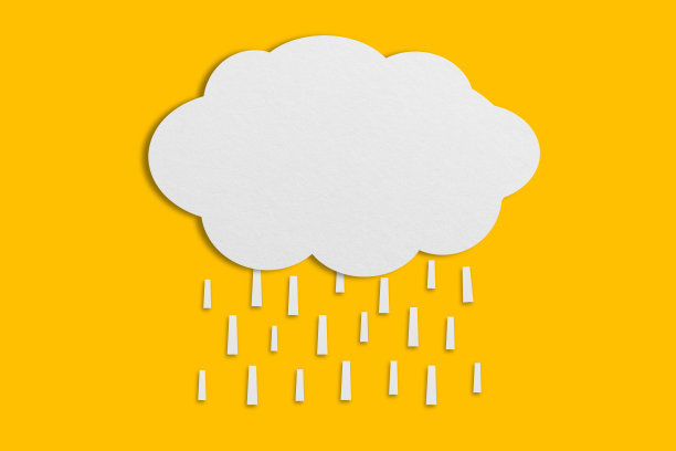 云和雨纸白纸剪纸和粘贴纸演讲气球在黄色的背景。图片下载