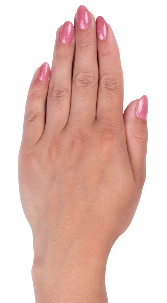 一个年轻女人的手的特写与长指甲上的粉红色指甲孤立在白色背景图片下载