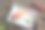 日本食物虾寿司盘上有筷子的木头背景。图片下载