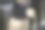 咖啡拿铁艺术，由咖啡师将蒸牛奶倒入咖啡杯在咖啡馆。图片下载