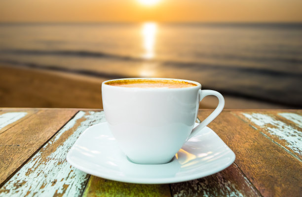 热咖啡是早晨最好的开始图片下载